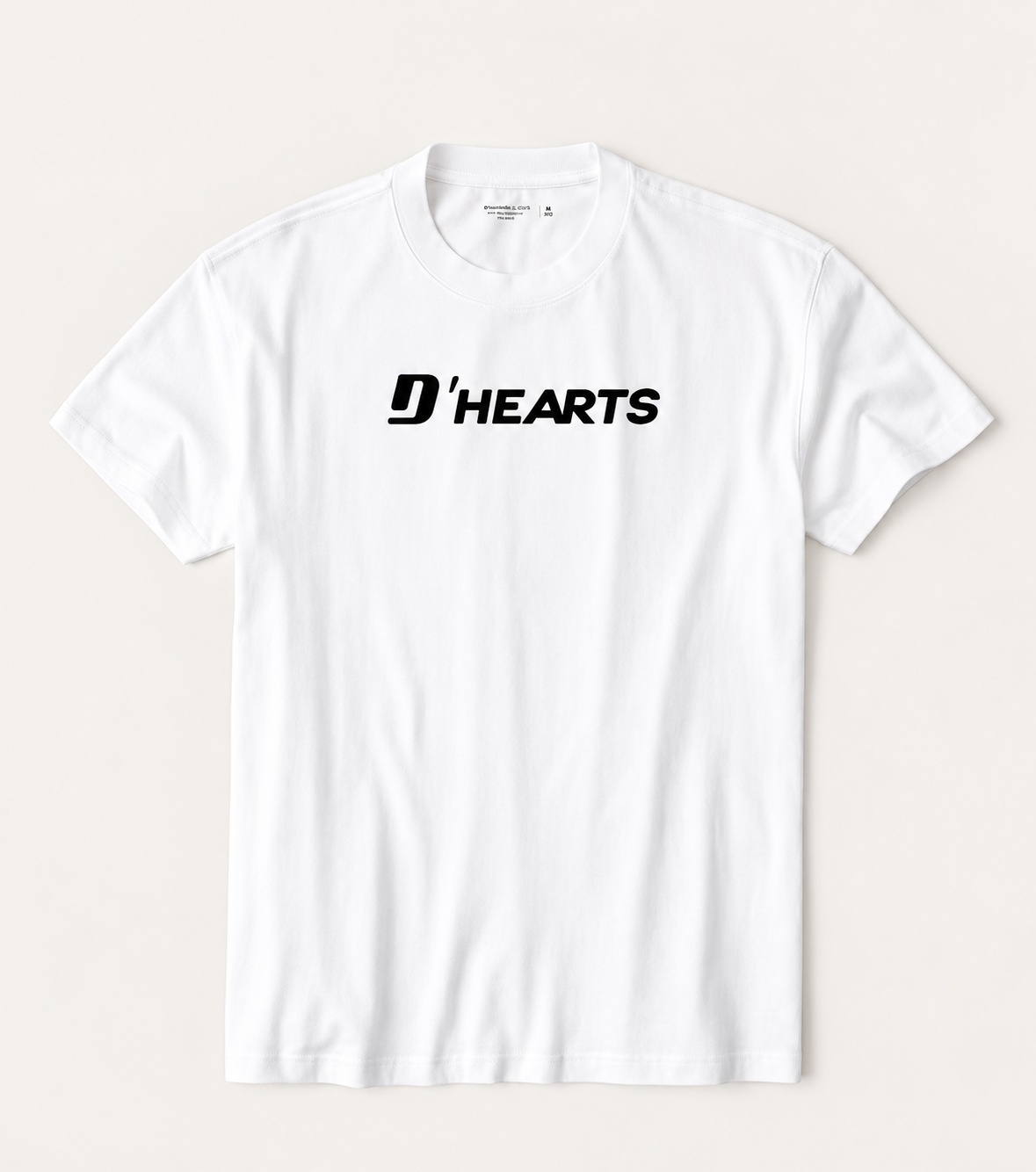 D'HEARTS unisex tee in White